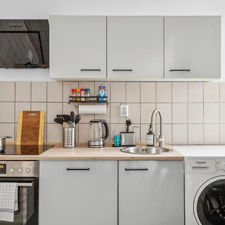 Fabylous Homes I Gruppen I Waschtrockner I Balkon I Belebte Lage Апартаменты *